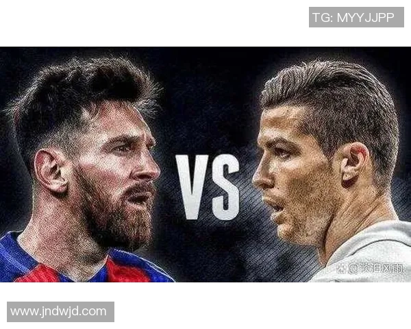 历史百大足球球星排行榜盘点与回顾经典传奇球员的巅峰时刻