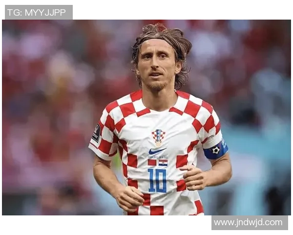 足球球星小佩是谁扮演的 解析角色背后演员的精彩表现与成长历程 足球球星小佩是谁扮演的 解析角色背后演员的精彩表现与成长历程